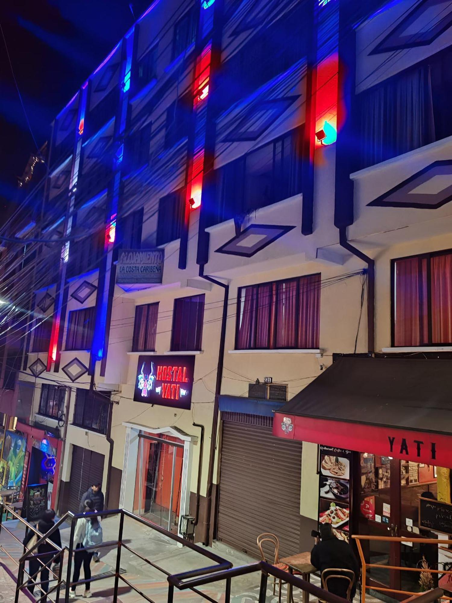 Yati Hostal La Paz Exteriör bild